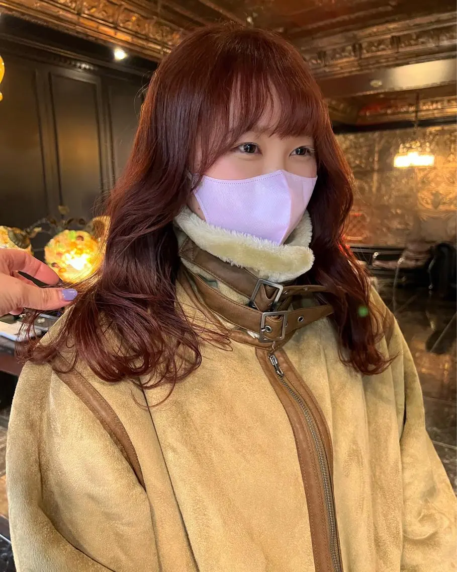 セミロング カラー ヘアカラー 圧倒的デザイン力 店長🎨RENAのヘアスタイル
