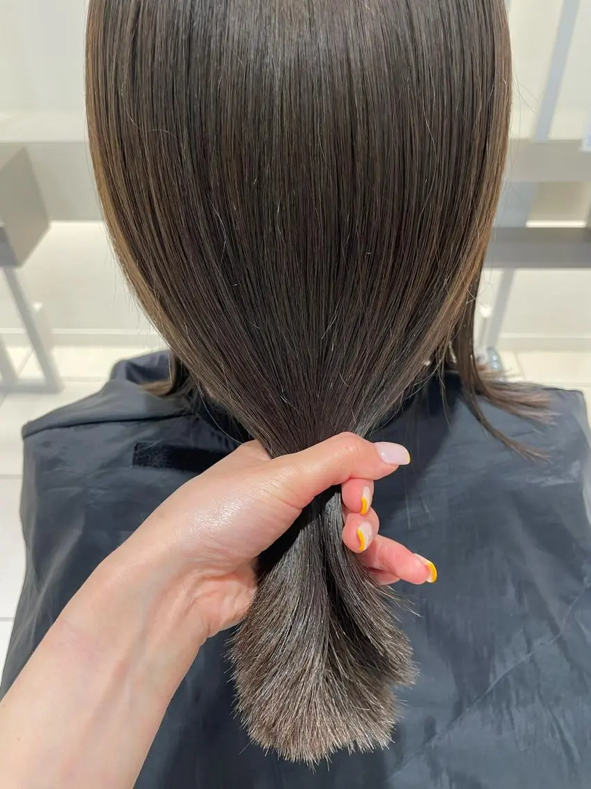 ミディアム カラー ベージュカラー BiBi 武田 あやのヘアスタイル