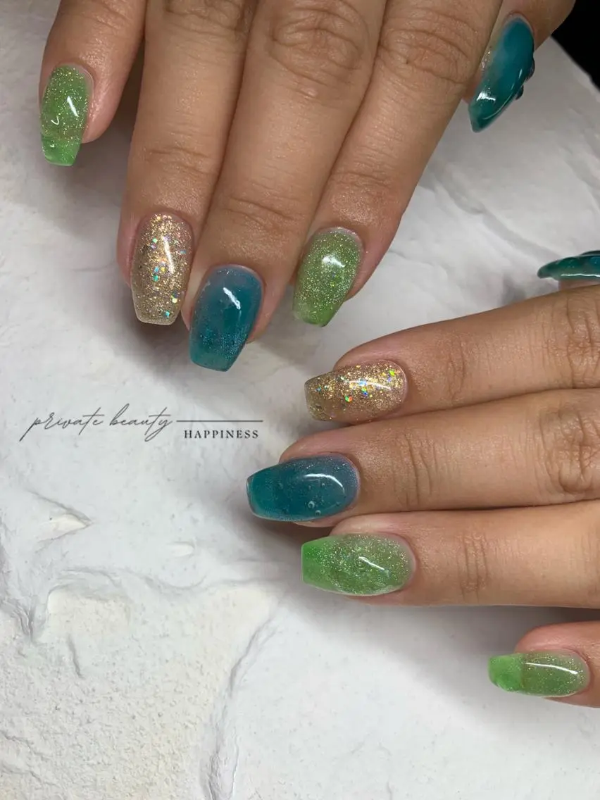 ネイル ジェルネイル ミラーネイル スカルプネイル 夏ネイル happiness nailのネイルデザイン