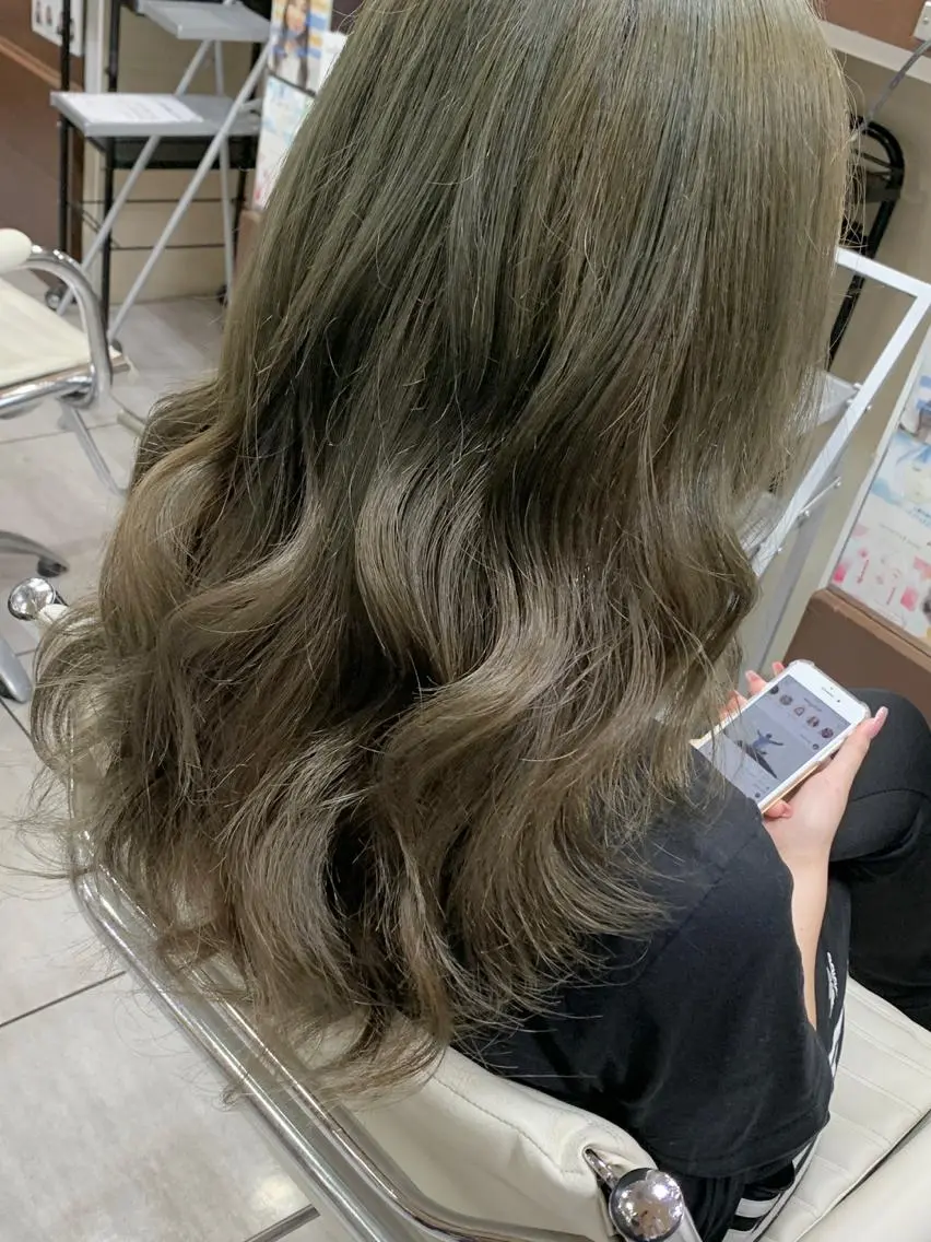 ロング カット ヘアカラー レイヤー/艶髪カラー 森本くるみのヘアスタイル