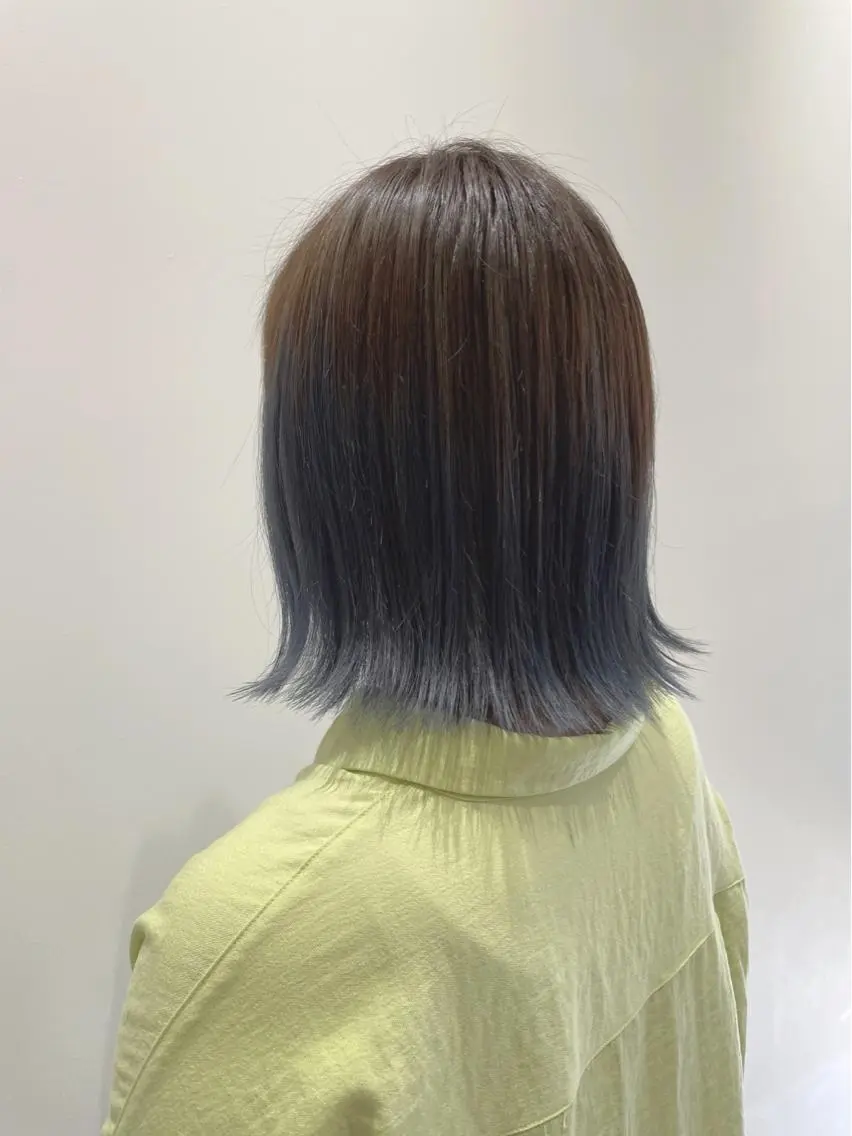 ミディアム カラー ブルーカラー カット ヘアカラー トリートメント 佐々木 芽衣のヘアスタイル