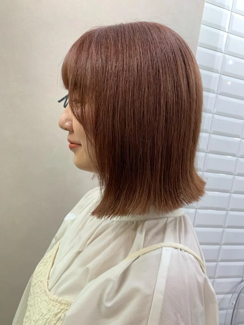 ミディアム カラー ベージュカラー ブリーチ ピンクカラー ピンクベージュ カット ヘアカラー トリートメント hubhair レイヤー/透明感のヘアスタイル