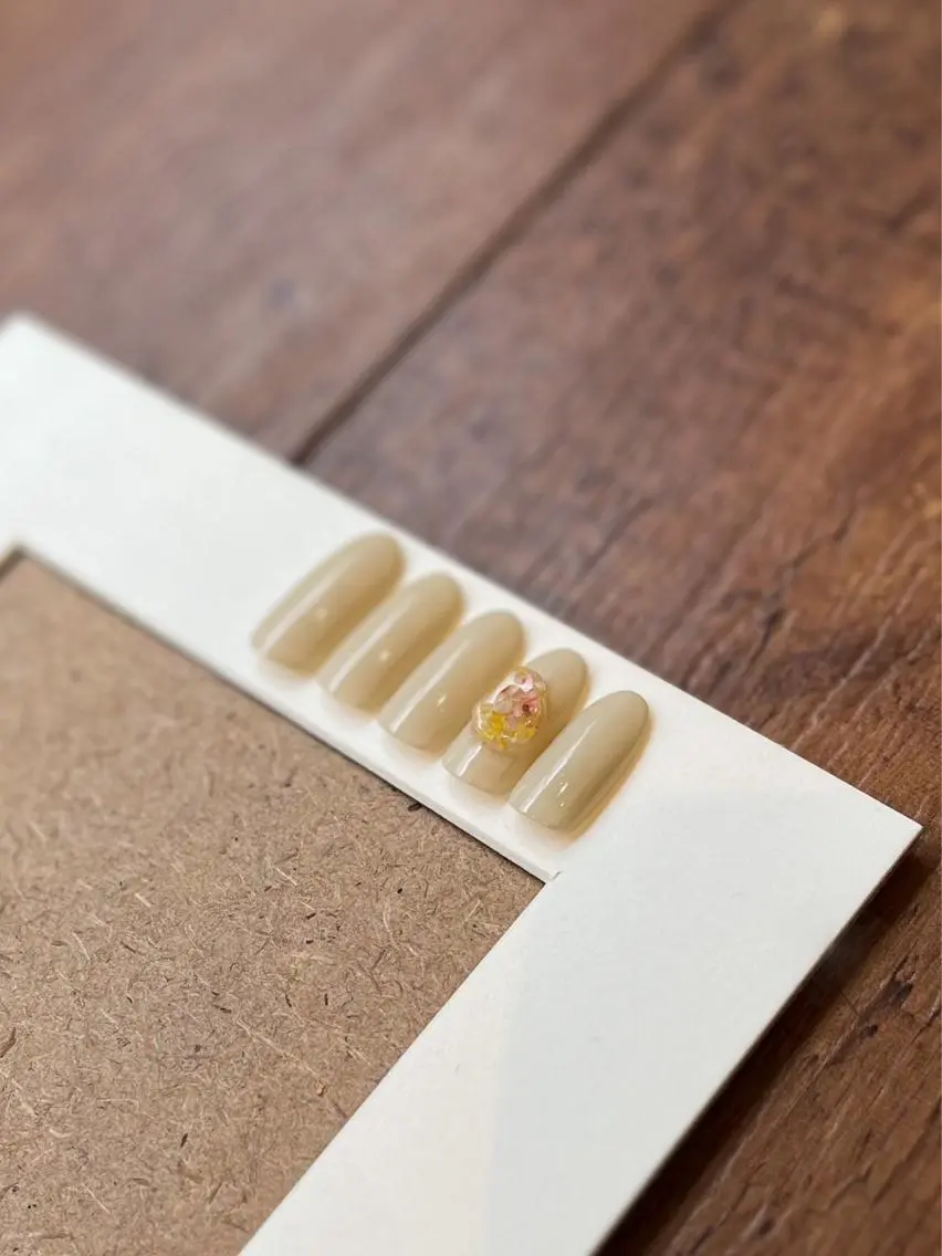 ネイル risol. NAILのネイルデザイン