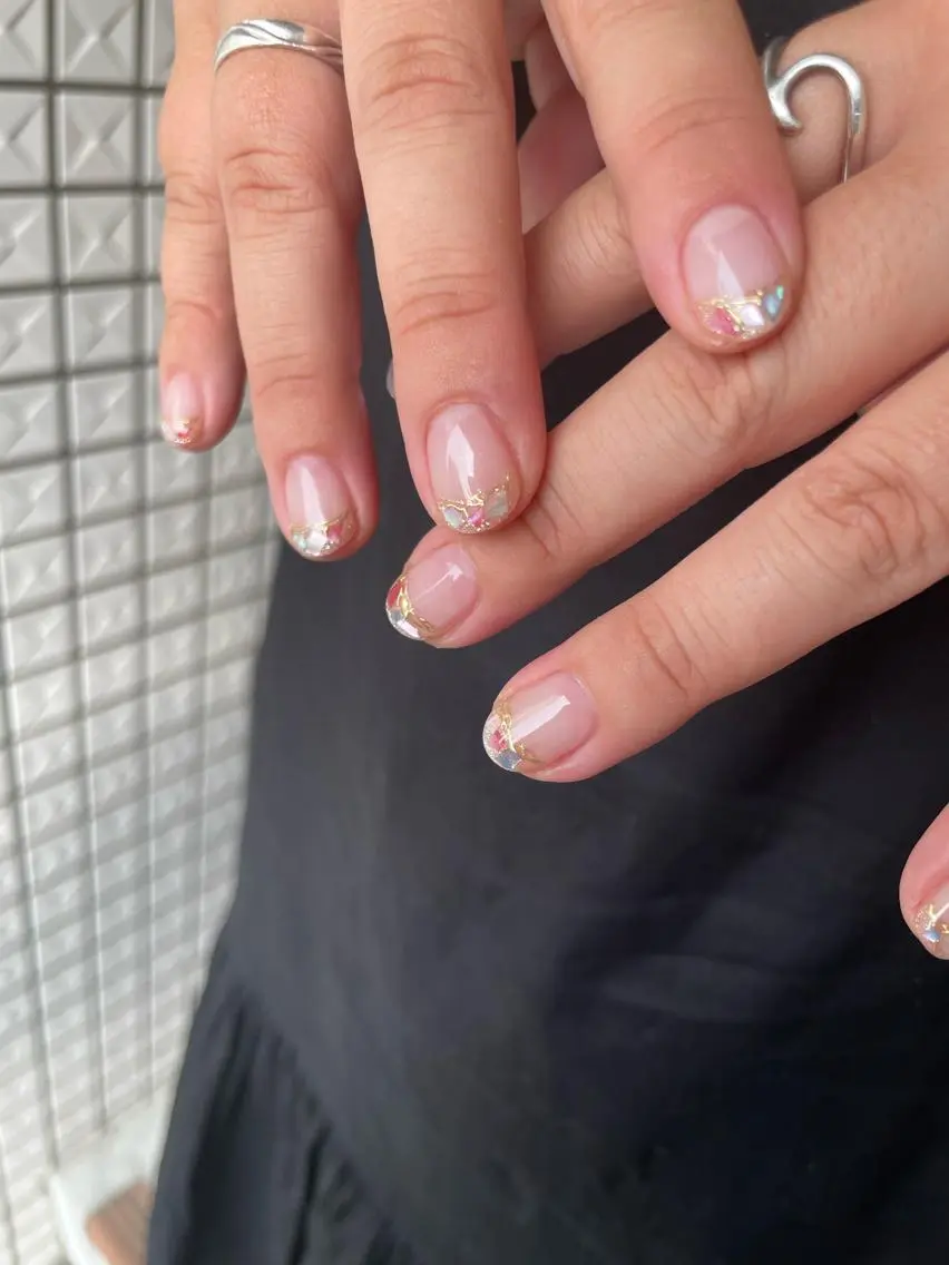ネイル ハンドネイル フットネイル with hues AYAのネイルデザイン
