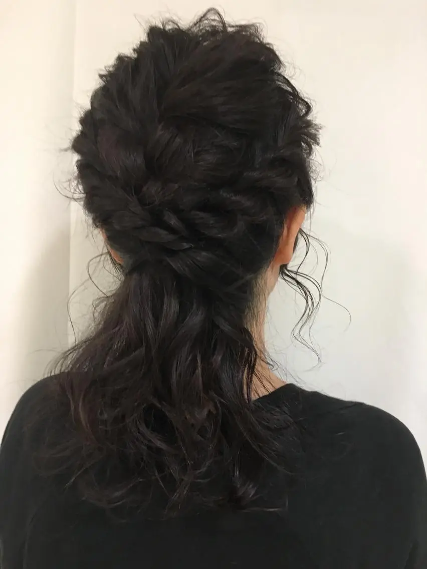 セミロング カラー ヘアアレンジ ヘアセット きむえり/髪質改善 /うねり広がり改善のヘアスタイル