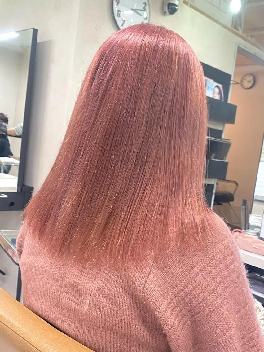 セミロング カラー バレイヤージュ ミストバング ベージュカラー ブリーチ ケアブリーチ 脱！黒髪 ダブルカラー【上野】のヘアスタイル