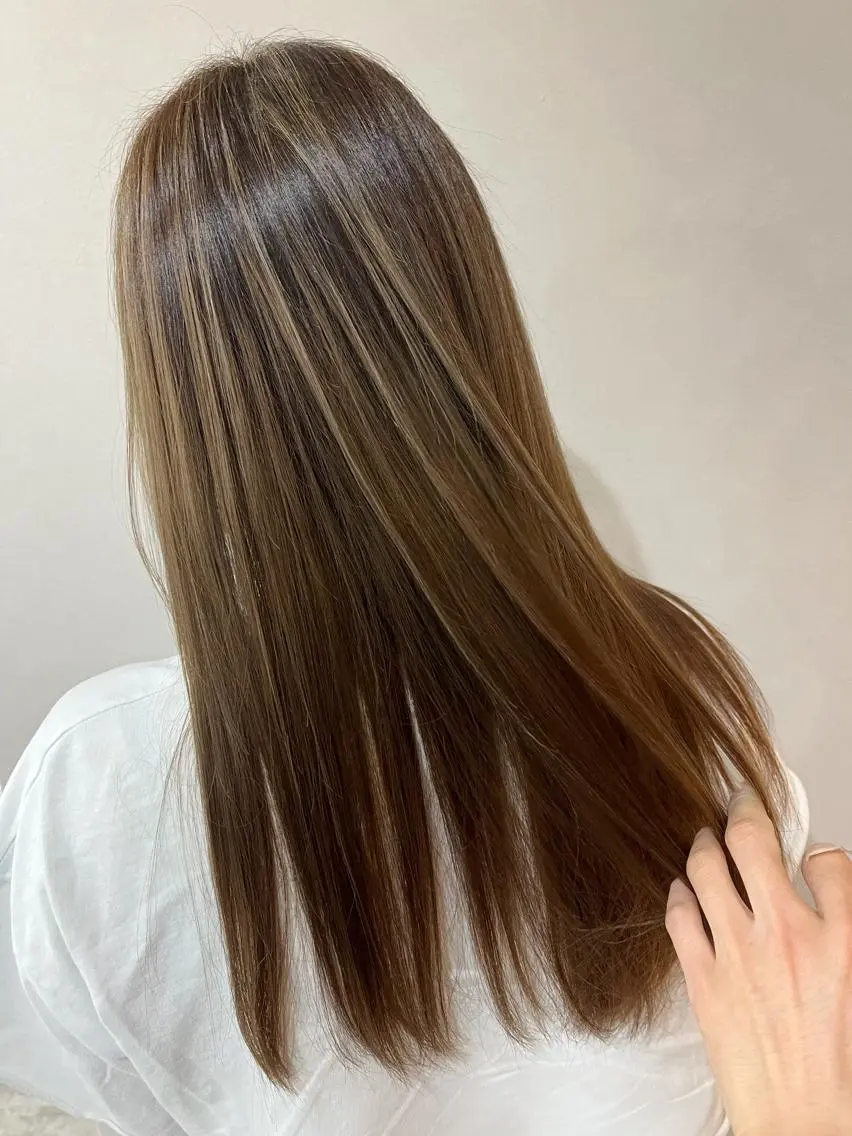 ロング カラー デザインカラー ハイライトカラー 外国人風カラー ハイライト HIYOSHI　✂︎ 艶髪職人のヘアスタイル