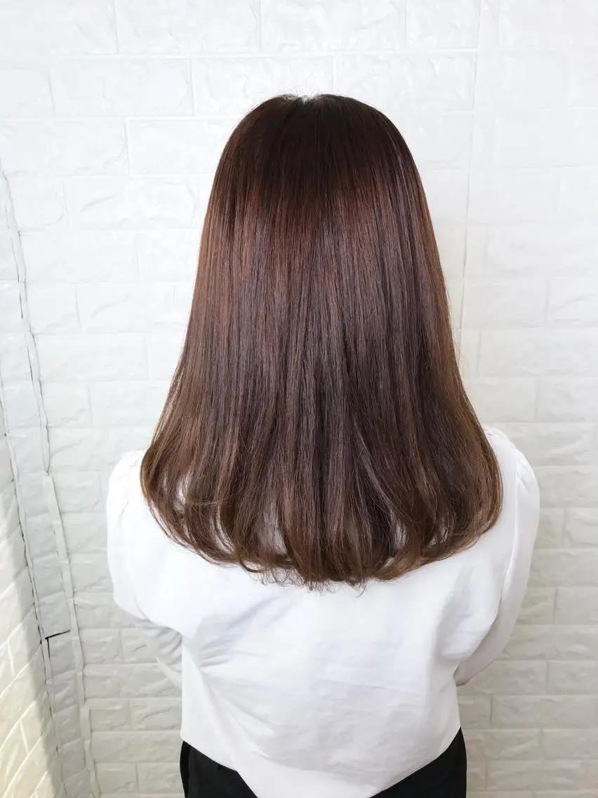 ミディアム カラー ベージュカラー 透明感カラー イルミナカラー オリーブベージュ ヘアカラー 髪質改善縮毛矯正 美容師✂️山崎竜二のヘアスタイル