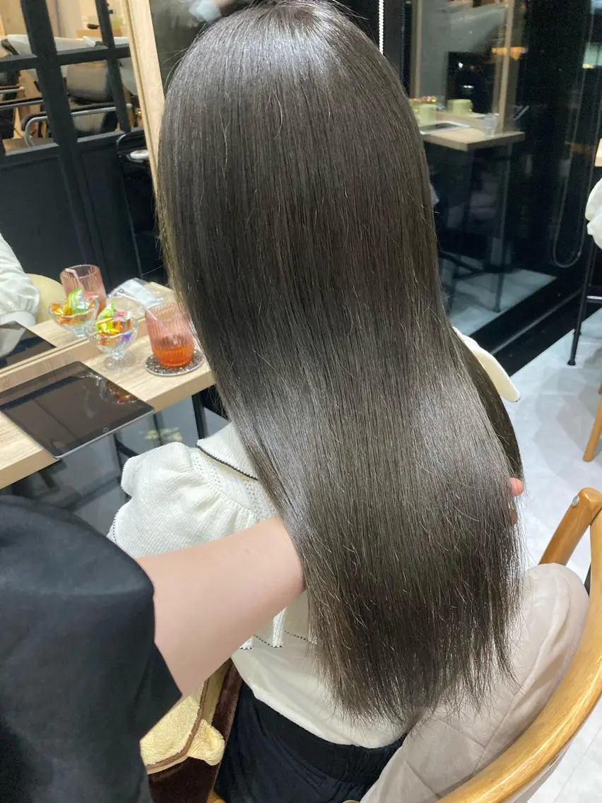 ロング カット ヘアカラー トリートメント ✨色持ちの良い艶 カラー✨蟹江真世のヘアスタイル
