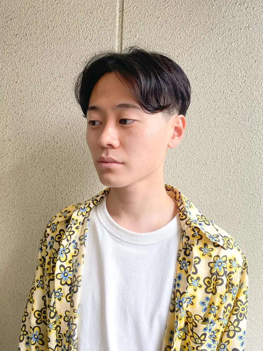 ショート パーマ メンズ センターパート マッシュ メンズパーマ メンズショート ツーブロック カット パーマ ボブ/ショート/ 髪質改善/池澤慎人のヘアスタイル