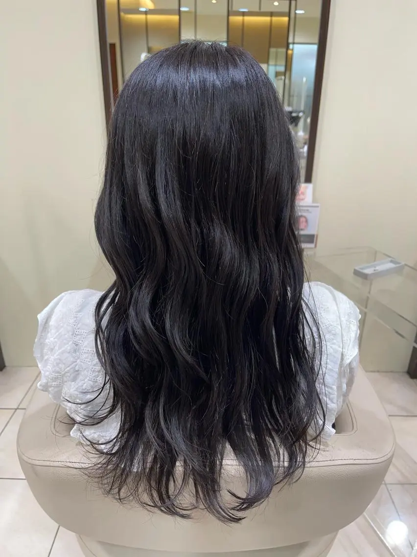 ロング カラー 黒髪 ブルーカラー ブルーブラック カネヒラ リョウスケのヘアスタイル