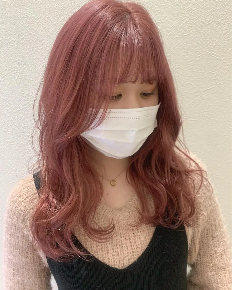 ロング カラー ブリーチ ピンクカラー カット ヘアカラー トリートメント hubhair レイヤー/透明感のヘアスタイル