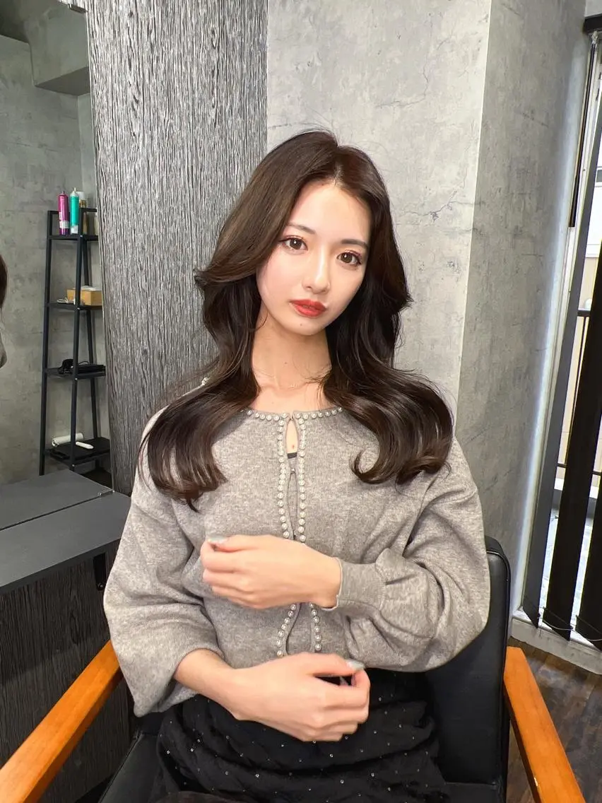 ロング カラー パーマ ヘアアレンジ メンズ キッズ ネイル マツエク・マツパ アイブロウ レイヤー/顔周り 韓国ヘア森田和貴のヘアスタイル