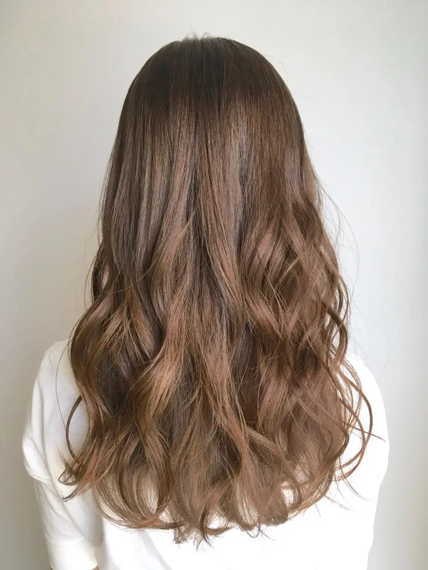 ロング カラー ベージュカラー ヘアカラー トリートメント ヘアセット yoshi ☆のヘアスタイル