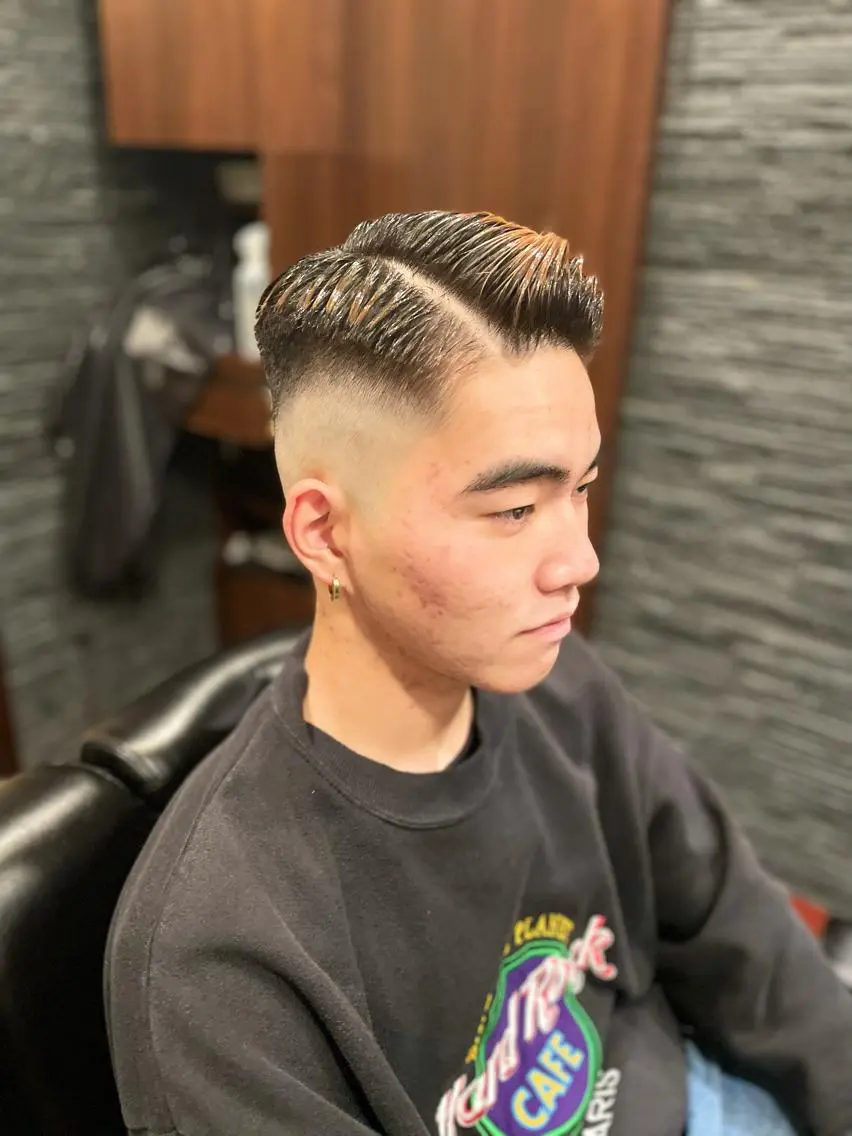 ショート 代表 武田晃英のヘアスタイル