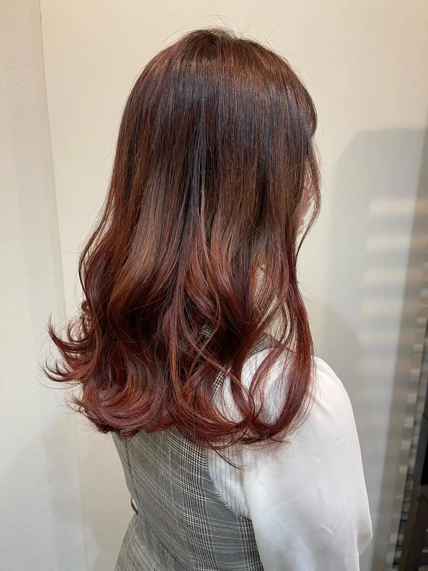 セミロング セミロングパーマ 栗本 博史のヘアスタイル
