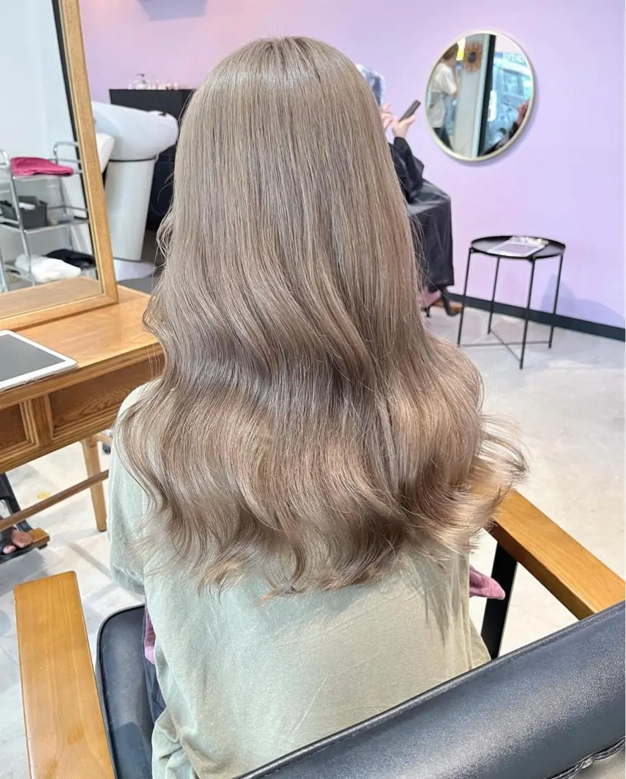 カラー MATTY yoshika 🐻のヘアスタイル