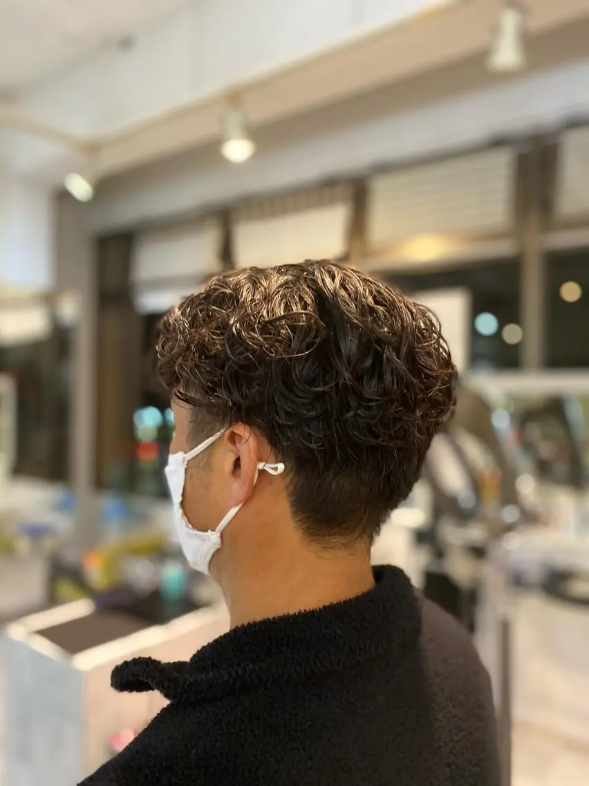 パーマ 黒川 奨のヘアスタイル