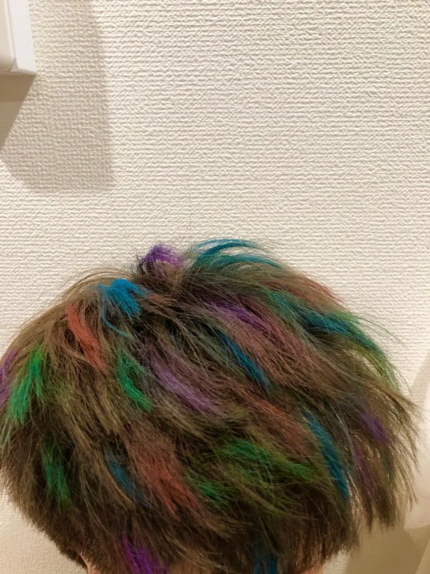 ショート カット ヘアカラー トリートメント 髪質改善×潤艶カラー ⭐️岡田崇彰のヘアスタイル