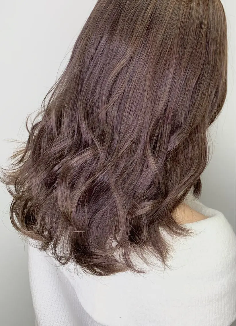 セミロング カット ヘアカラー レイヤー/艶髪カラー 森本くるみのヘアスタイル