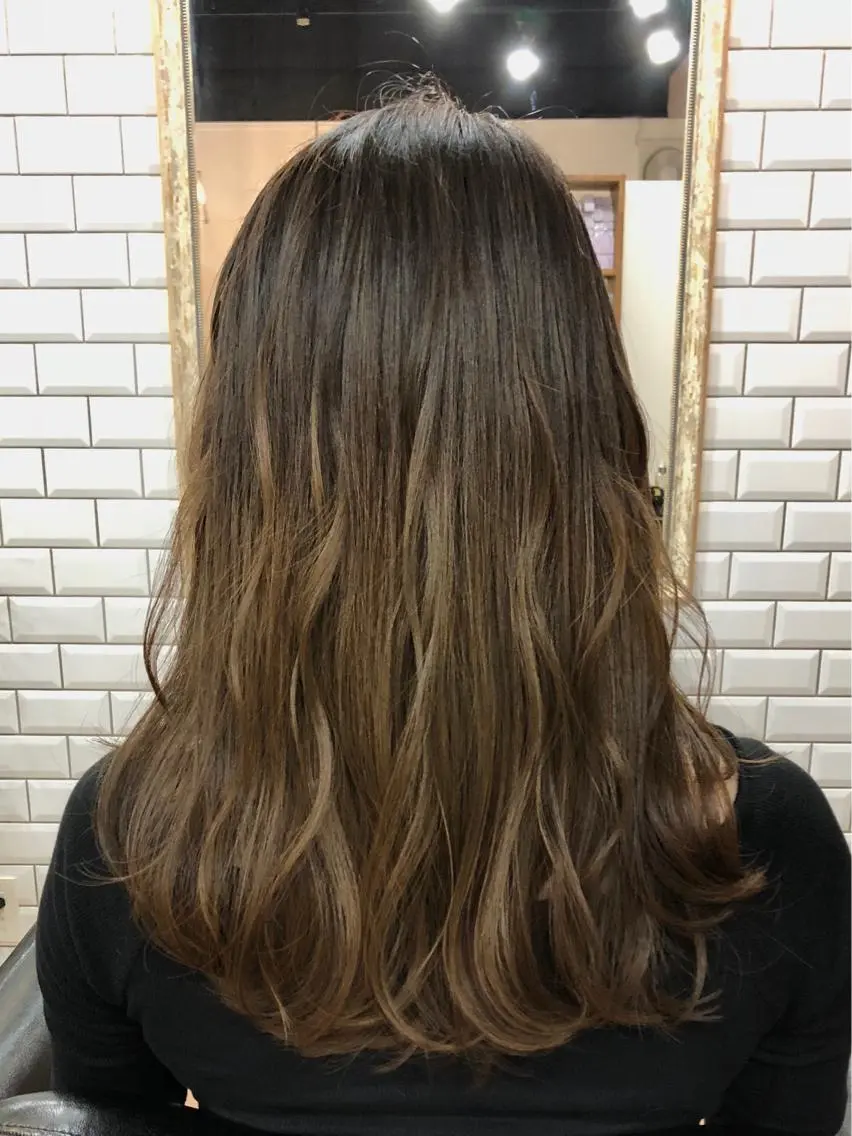 ロング カラー 橋本 敬介のヘアスタイル