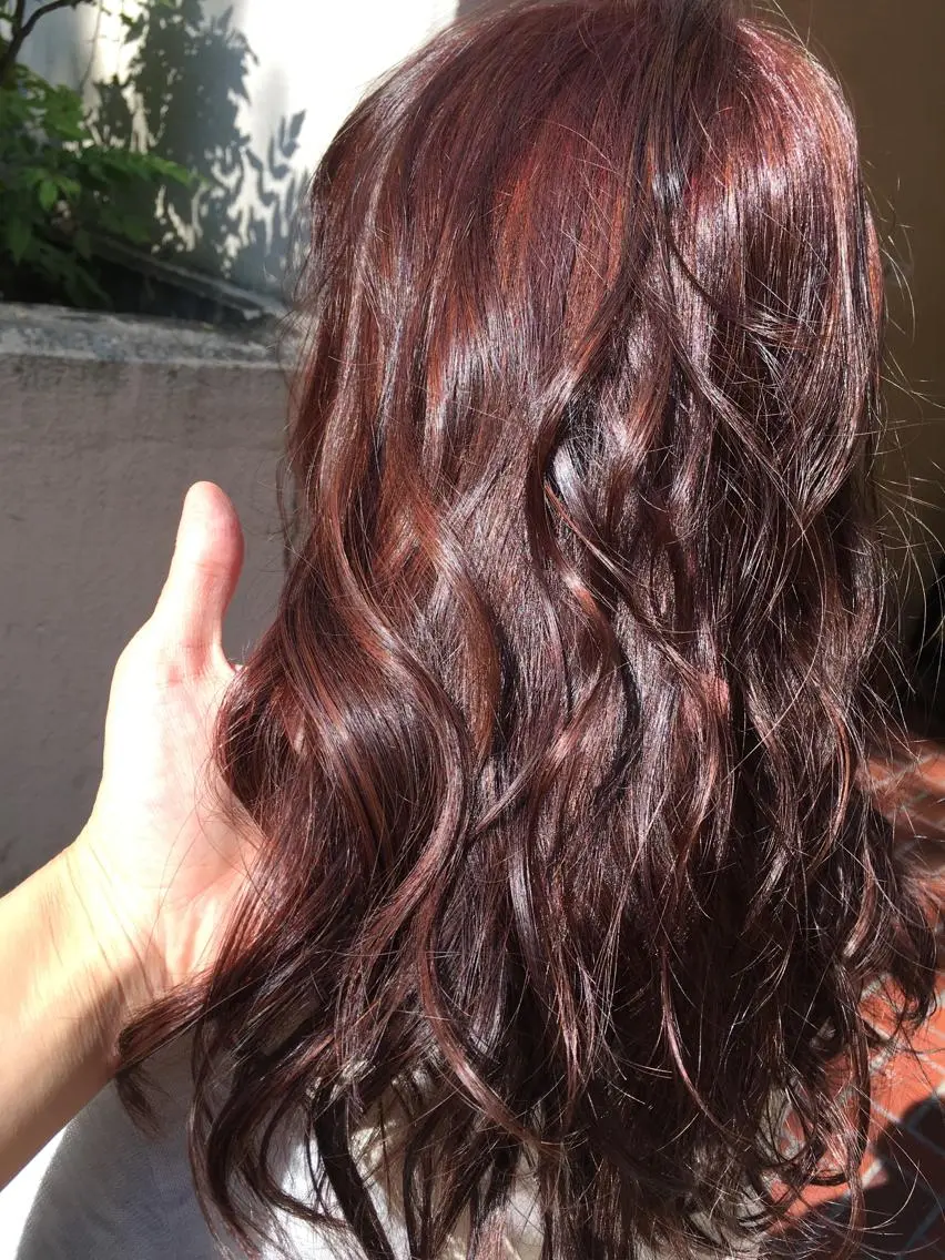 ミディアム カラー パーマ ヘアアレンジ メッシュ ピンクカラー きむえり/髪質改善 /うねり広がり改善のヘアスタイル
