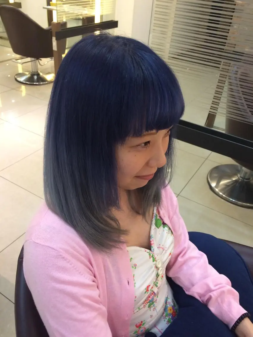 ミディアム セミロング ロング カラー ブルーカラー グラデーションカラー 似合わせ／代表 髪質改善/山田将大のヘアスタイル