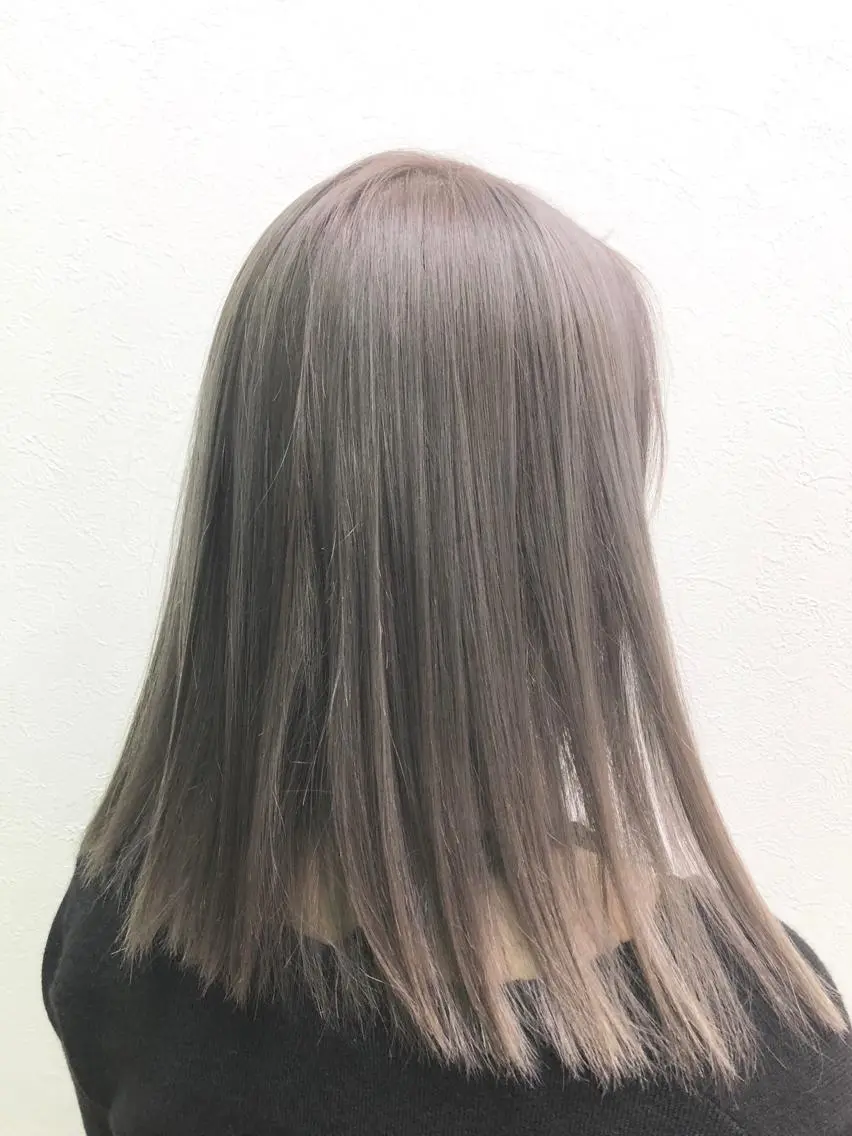 カラー 最高級エクステ /羽エクステ白石宇由のヘアスタイル