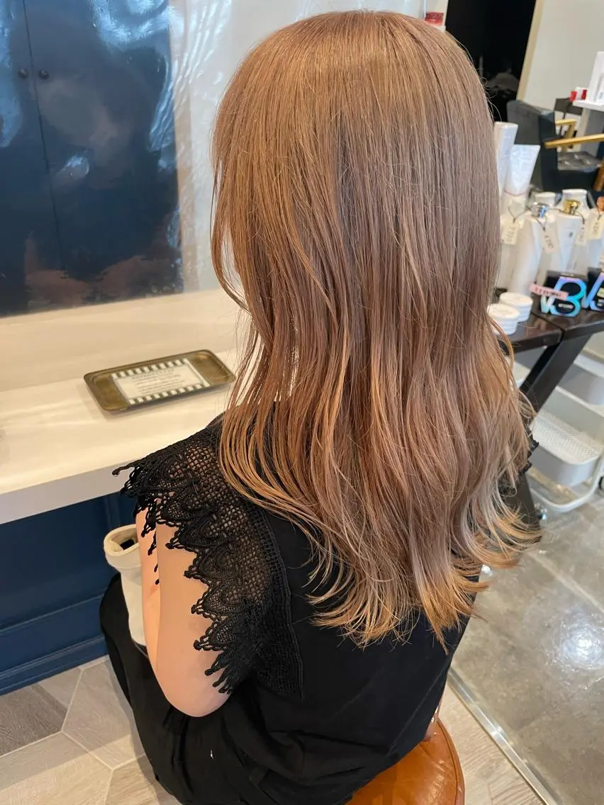 ロング カラー ベージュカラー 透明感カラー カット ヘアカラー トリートメント 田島 仁美のヘアスタイル