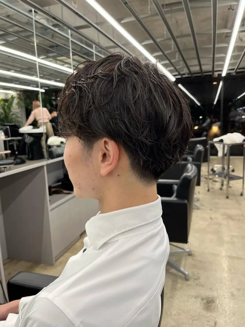 パーマ メンズ カット パーマ トリートメント ダブルカラー/ ケアブリーチ/クニトのヘアスタイル