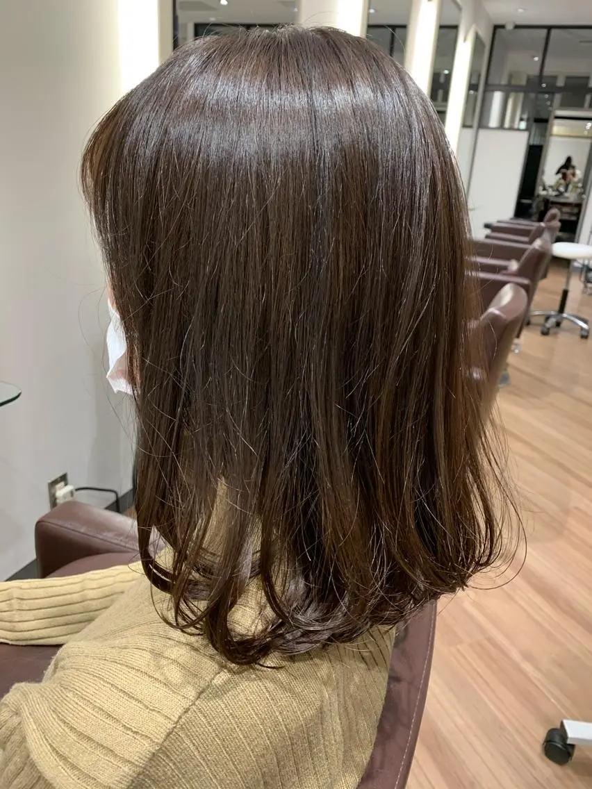 ミディアム カラー アッシュ ベージュカラー ショートカット🧸 ごとうさなのヘアスタイル