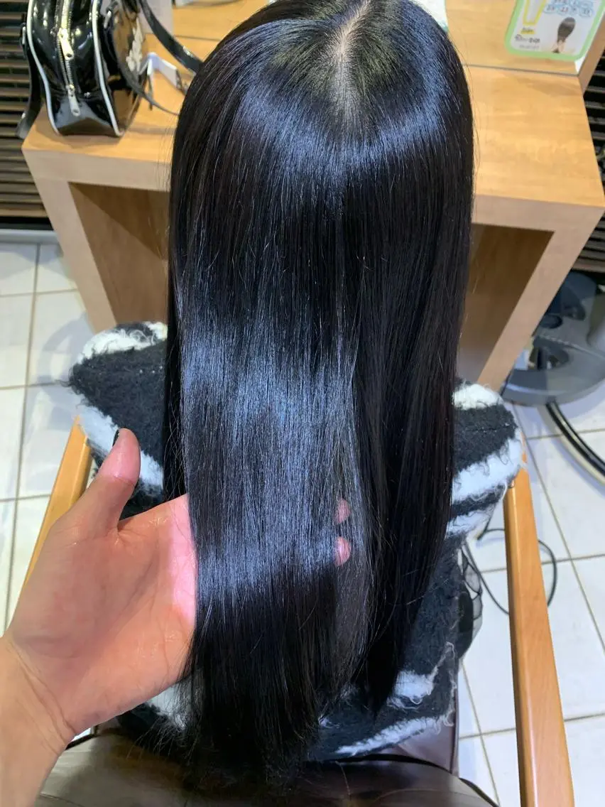 カラー 黒髪 ブルーカラー ブルーブラック コテ巻きパーマ/宮崎 聖也のヘアスタイル