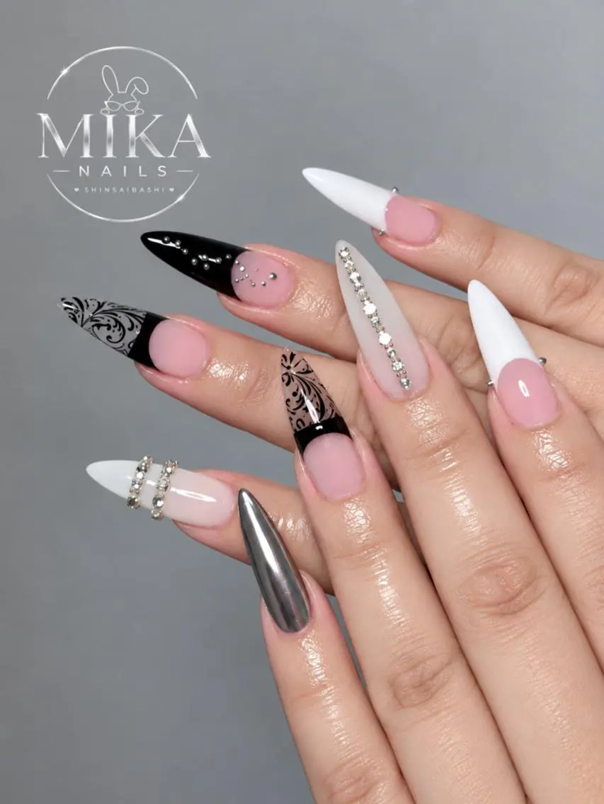 ネイル アートネイル チークネイル ドット フットネイル フレンチネイル ハンドネイル ハンドケア ちみ ちゃん mikaのネイルデザイン