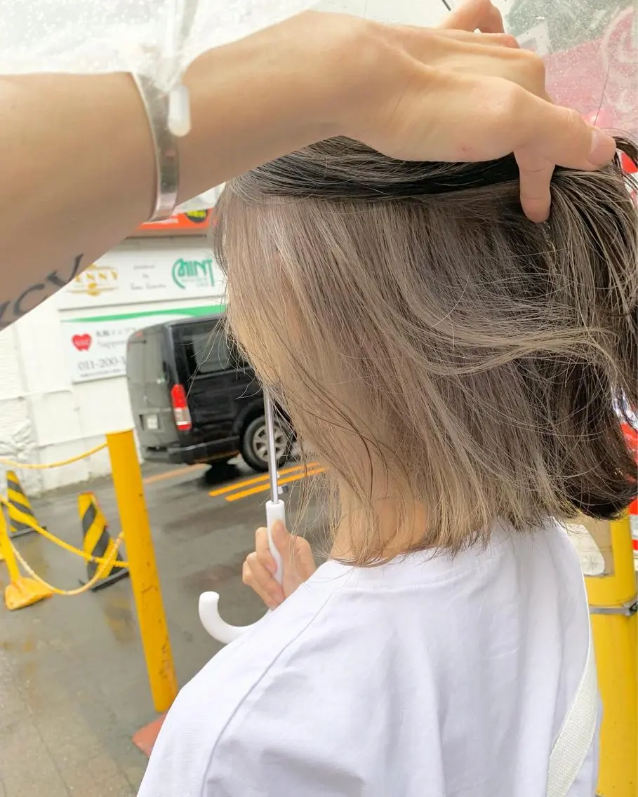 ショート カラー ベージュカラー tension 【テンション】のヘアスタイル