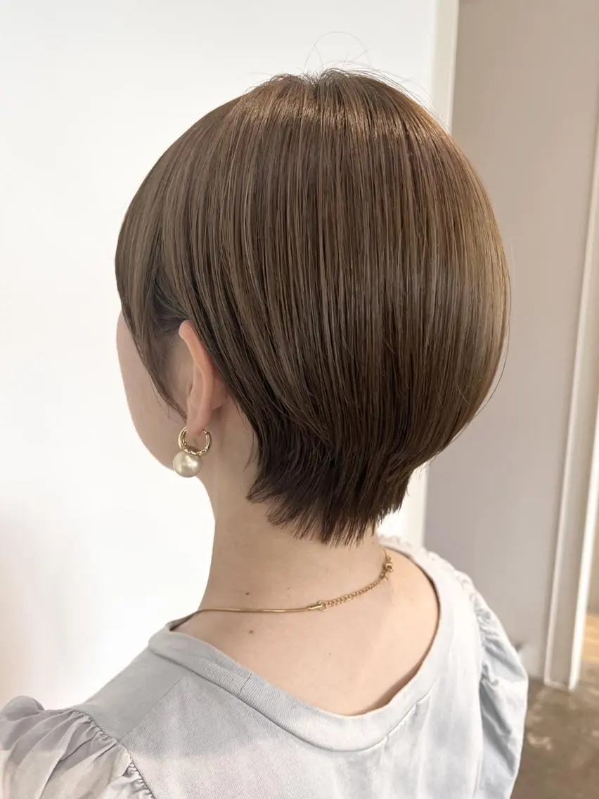 ショート カット ヘアカラー トリートメント MADRAS stylistのヘアスタイル