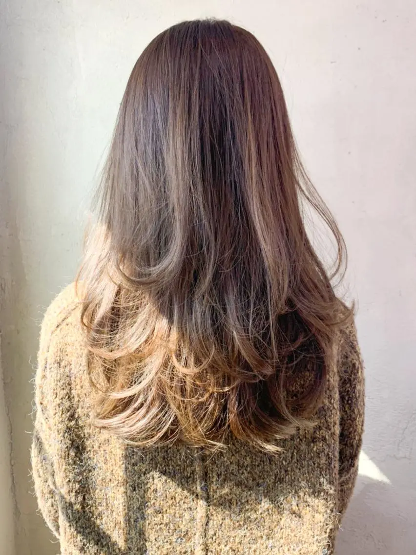 セミロング カラー パーマ ヘアアレンジ ベージュカラー オリーブベージュ レイヤーカット ITbyALBUM 藤沢店のヘアスタイル