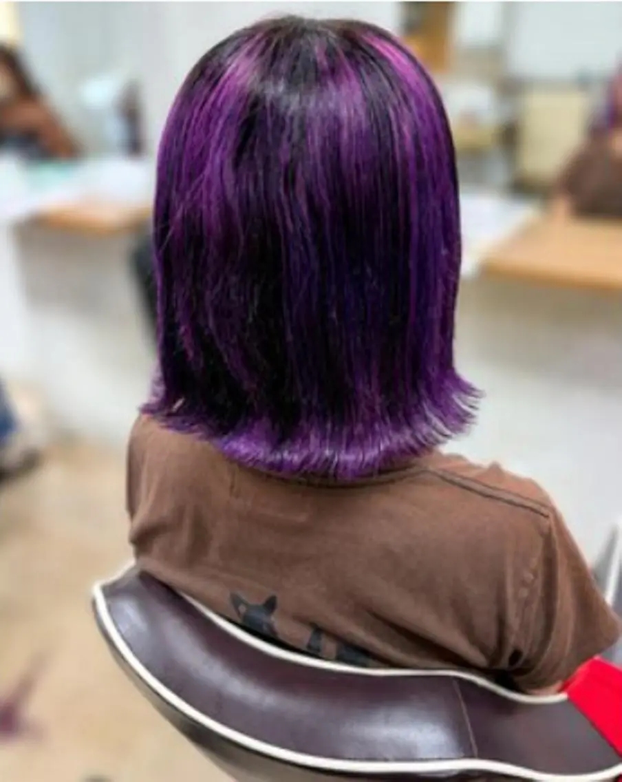 ミディアム カラー ブリーチ パープルカラー カット ヘアカラー 髪質改善shoma mikiのヘアスタイル