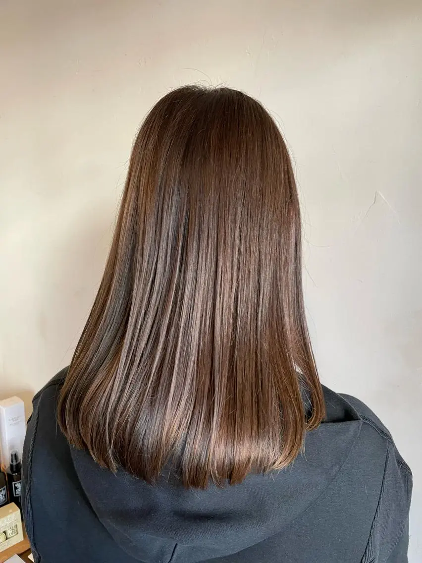 ミディアム カラー カット ヘアカラー トリートメント AKALA HAIR 西宮店 Juriのヘアスタイル