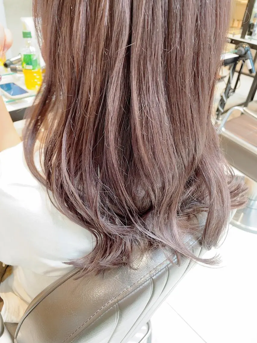 セミロング カラー ブラウンカラー カシス ヘアカラー トリートメント 🦖鶴岡 香純🦖のヘアスタイル