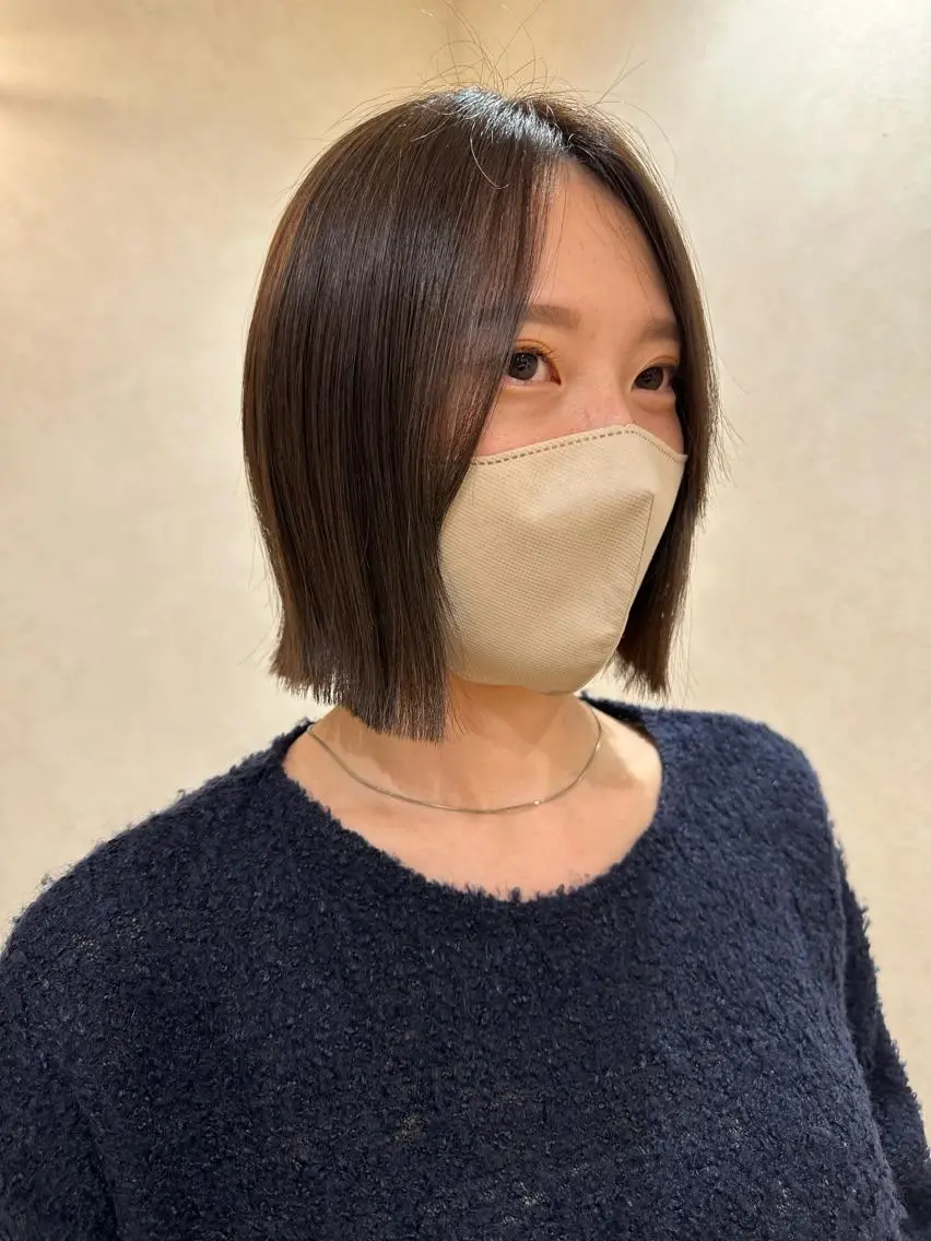 ショート かえ🩶韓国ボブ🎀 透明感カラー🥣のヘアスタイル