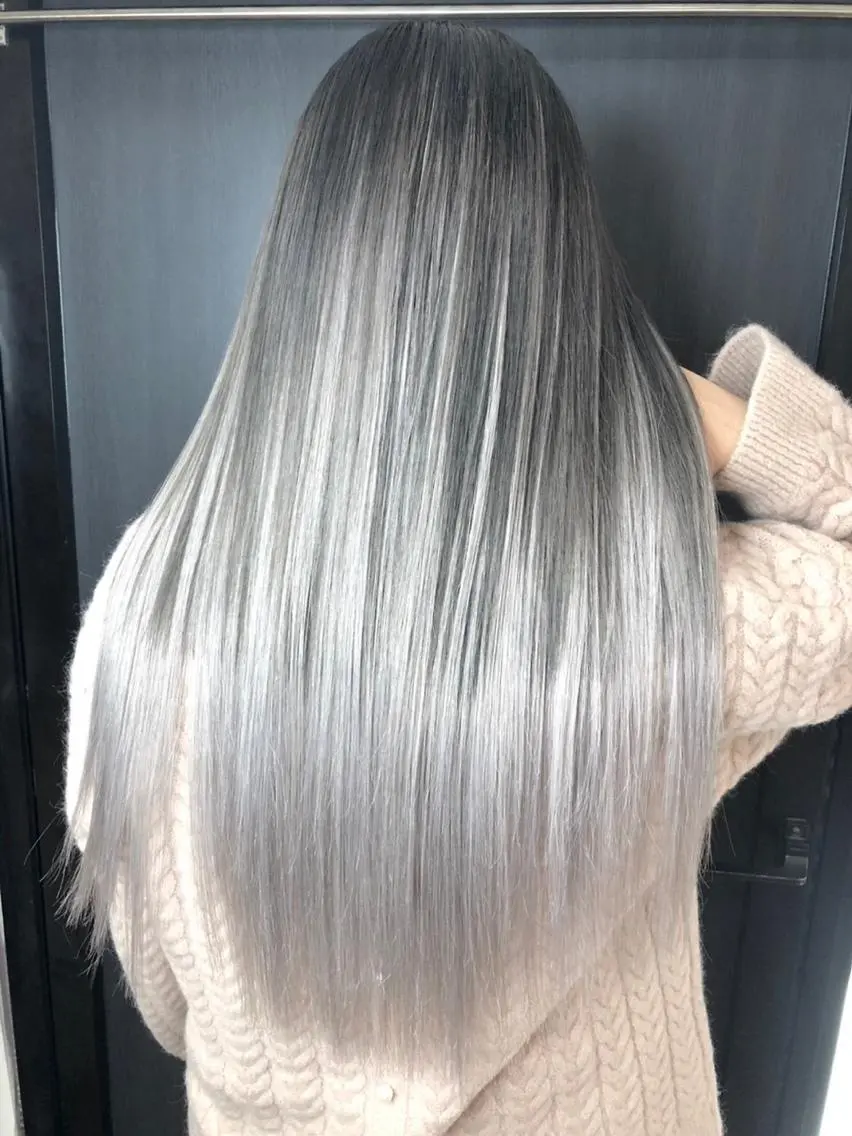 ロング エクステ レイヤーカット 千葉　遼のヘアスタイル