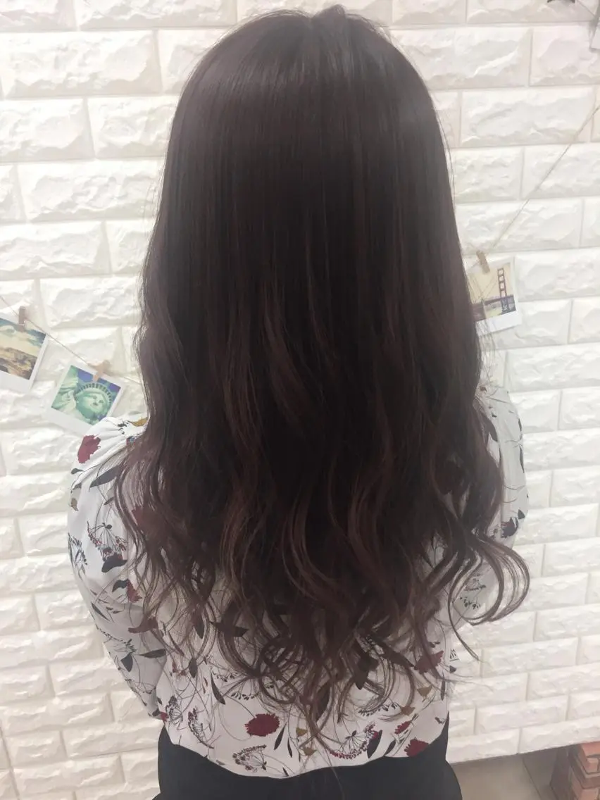 ロング カラー パープルカラー レッドカラー オルチャンヘア 盛れるレイヤーカット 得意🌹井上美沙のヘアスタイル