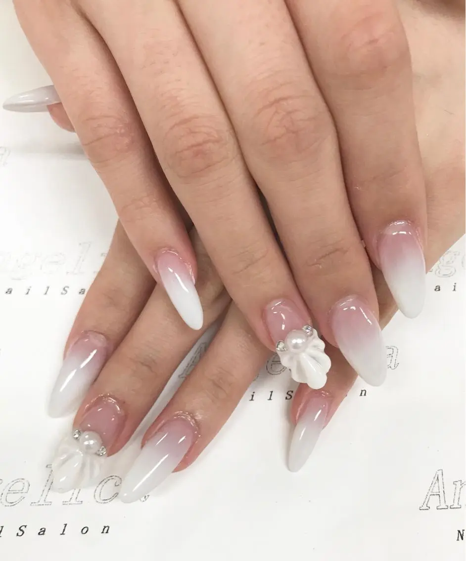 ネイル Angelica ネイリストのネイルデザイン