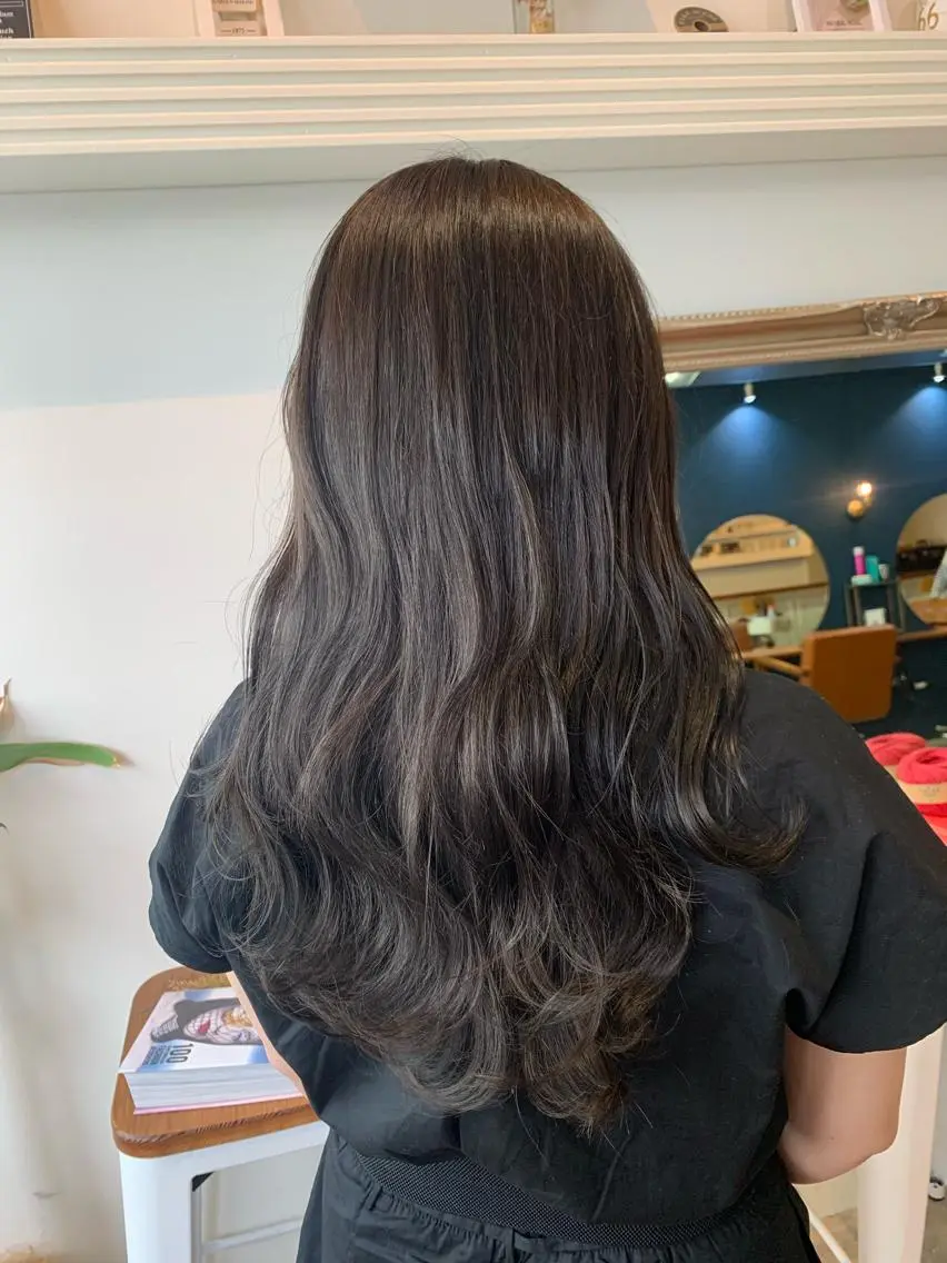 セミロング アッシュ ヘアカラー トリートメント ヘッドスパ ヘアセット 大宮/山口 竣也のヘアスタイル