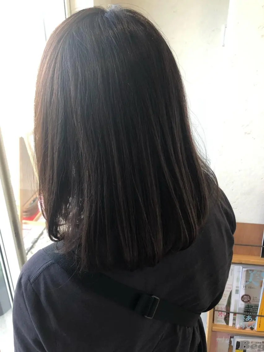 セミロング CALM HAIRのヘアスタイル