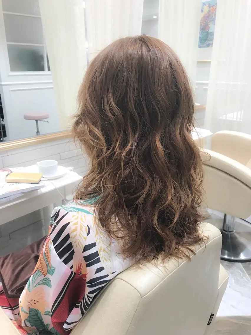 ロング ソバージュ カット パーマ 韓国ヘア×髪質改善 ⭐️谷遼平⭐️のヘアスタイル
