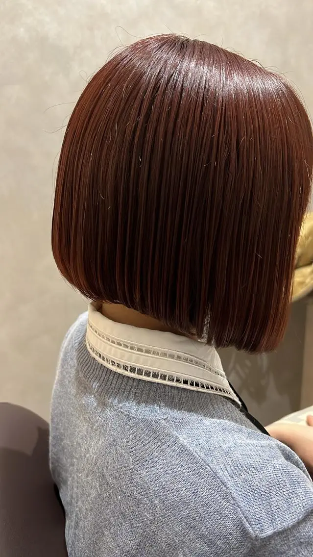 ショート カラー デザインカラー ダブルカラー イヤリングカラー グラデーションカラー ハイライトカラー 🌈安藤愛/透明感 艶カラー🫧ROWのヘアスタイル