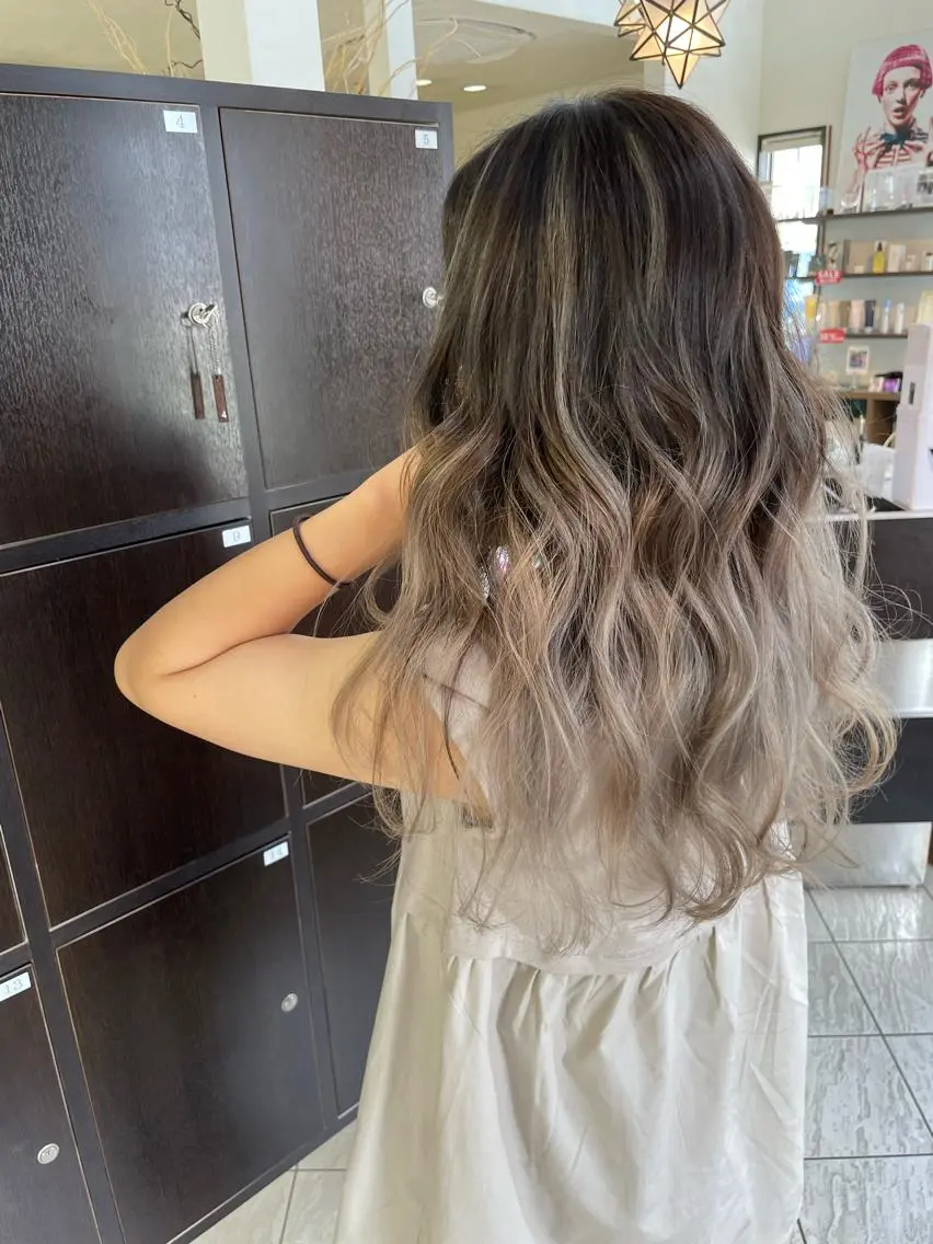 ロング カラー コレットヘアー 田中アヤノのヘアスタイル