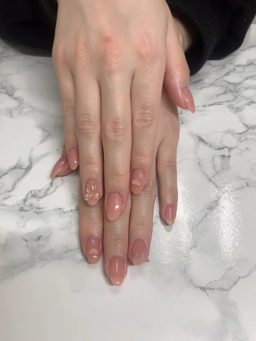 ネイル ハンドネイル はな💎ネイル ワンホン、長さ出しのネイルデザイン