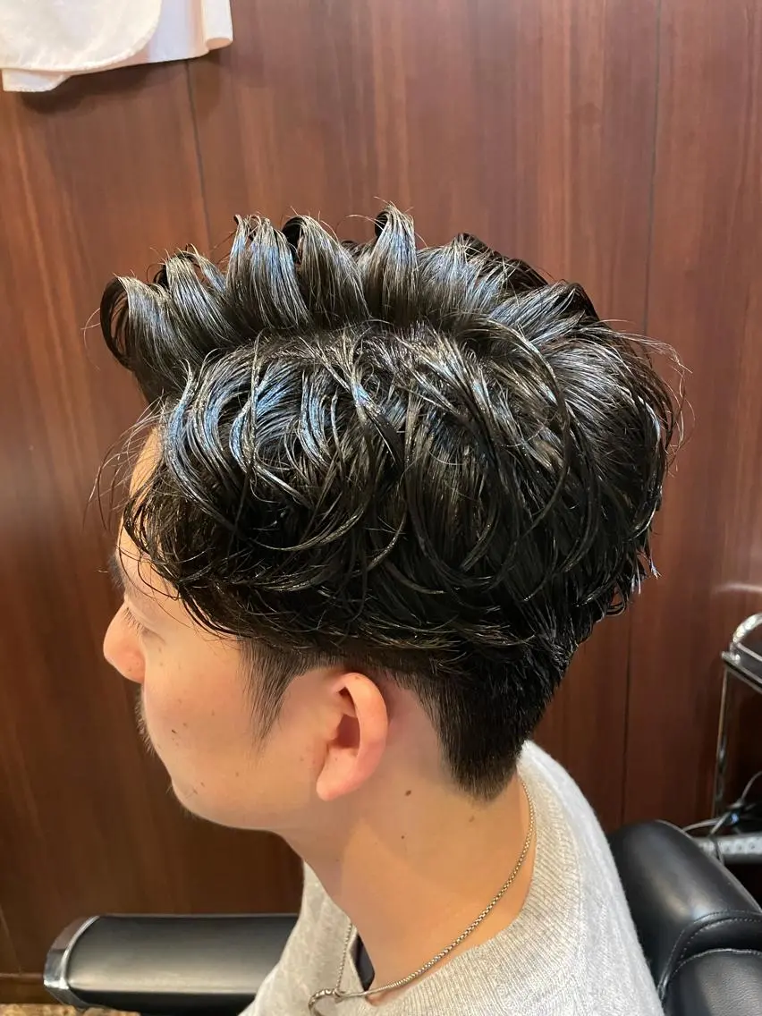 ミディアム 佐藤 康太のヘアスタイル